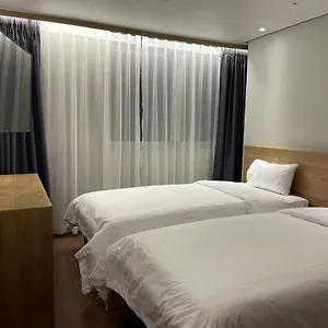 Hotel The Garden, Seul