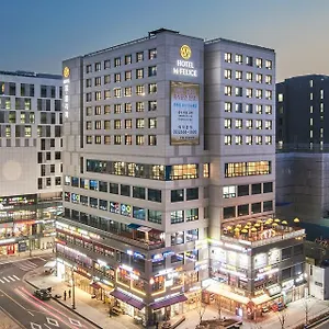 Hotel Mfelice, Seul